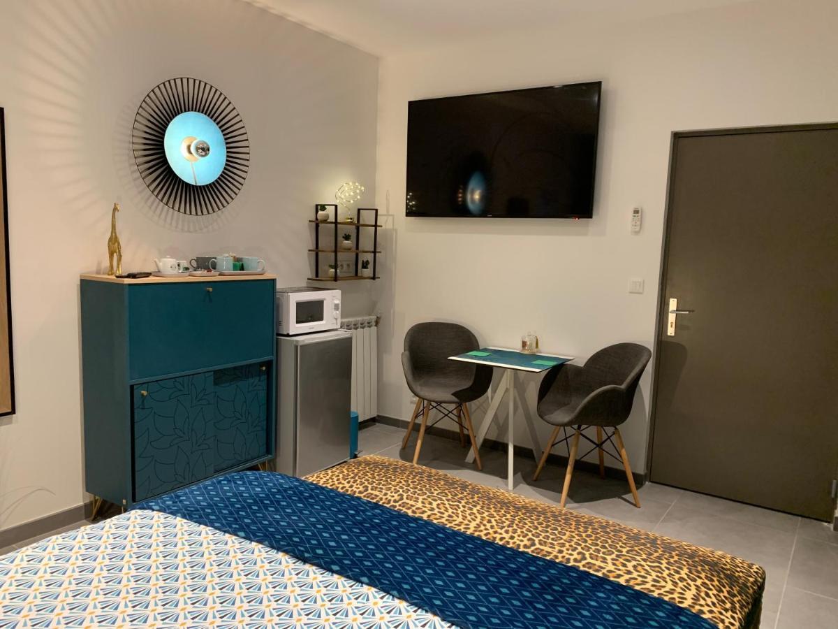 La Corsa Chambre Familiale Deluxe 纳博讷 外观 照片