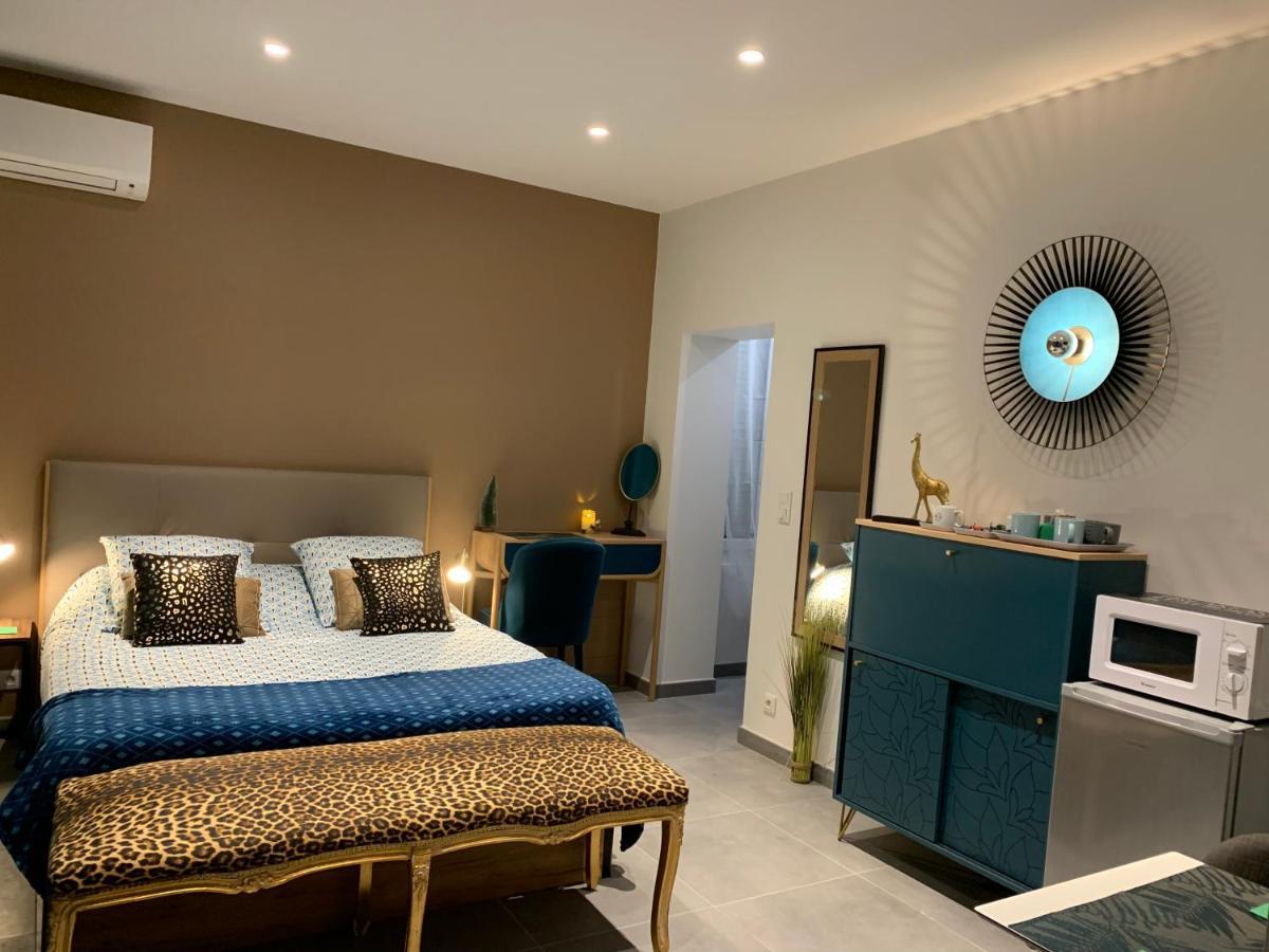 La Corsa Chambre Familiale Deluxe 纳博讷 外观 照片