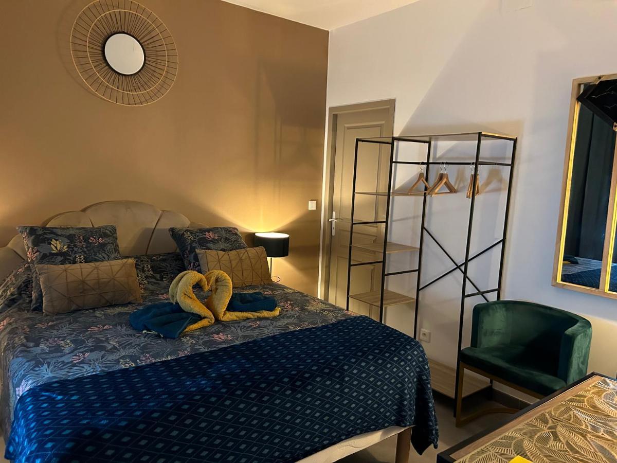La Corsa Chambre Familiale Deluxe 纳博讷 外观 照片